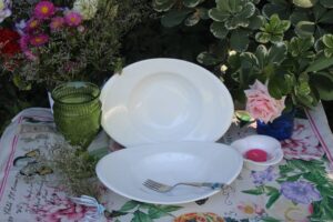 BOWL OVAL CON ALA 26 X 19 cm H
