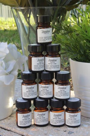 Esencia de Pino (Pine Oil)